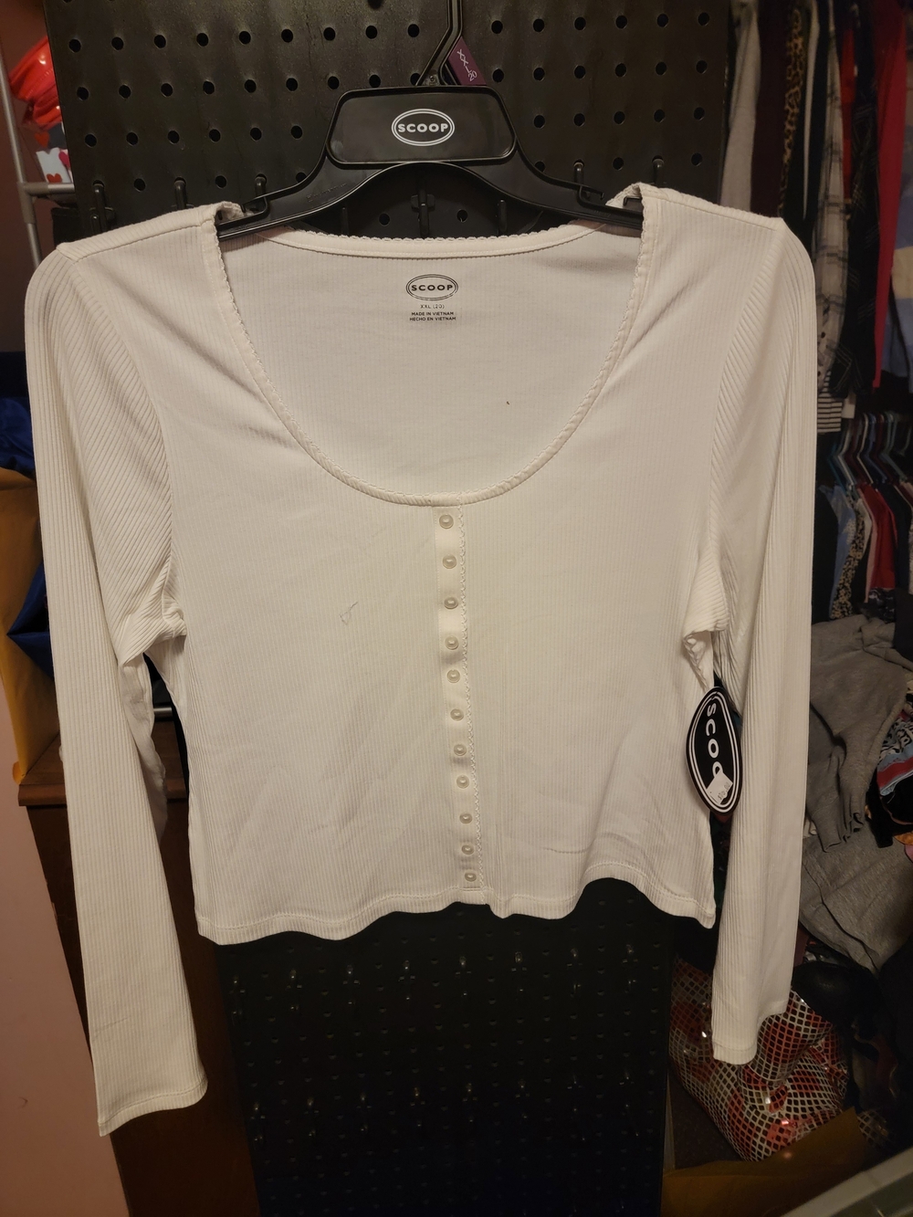 Scoop White Ribbed Button-Front Long Sleeve Top